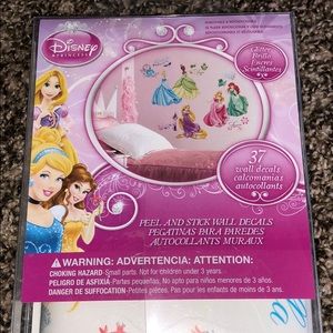 Disney Accents - Disney Princess Wall decals New in Box Disney Accents - Disney Princess Wall decals New in Box